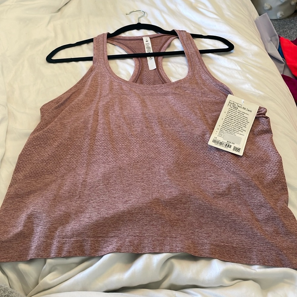 Lululemon swiftly tank race length size 14